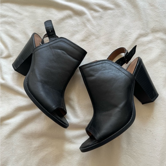 LC Lauren Conrad heeled booties - Picture 1 of 9